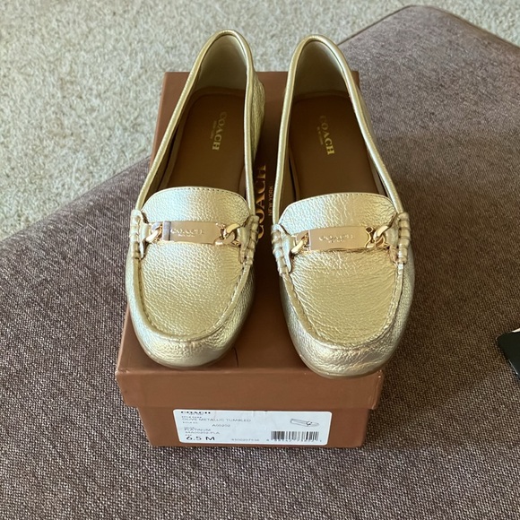 ❤️ NIB Coach Loafers Olive Mettalic Tumbled Gold 6.5 - Picture 8 of 9